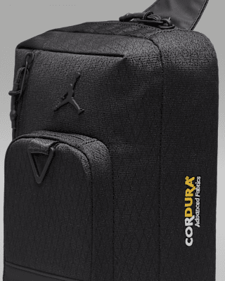 Jordan Collectors Crossbody Bag (3L). Nike.com